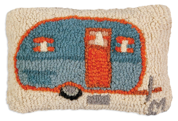 Hooked Wool Pillow 8" x 12"