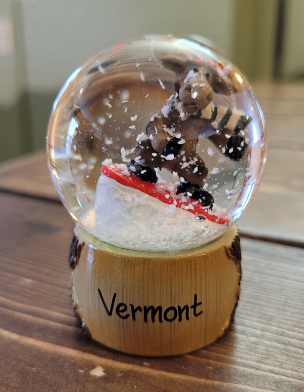 Moose Snow Globe