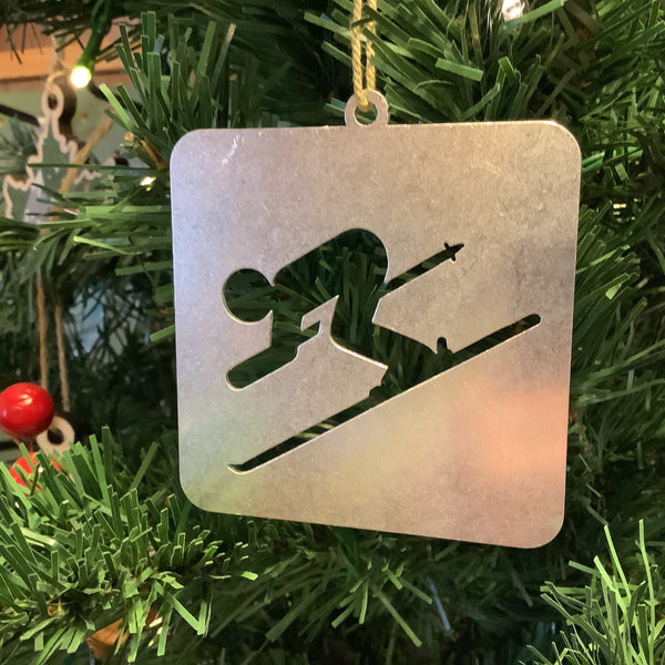 Aluminum ornament