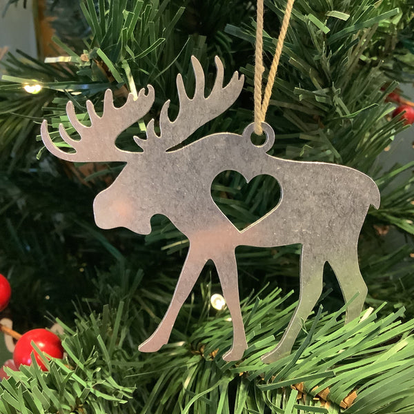 Aluminum ornament